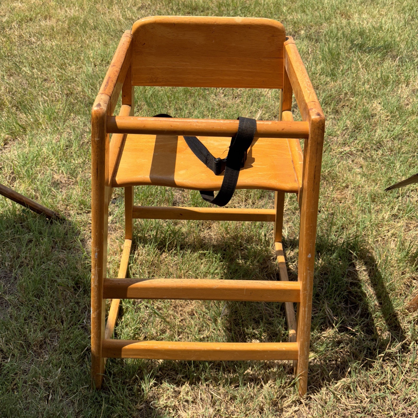 Children’s Booster Seat High Chair Wooden Restaurants Seating