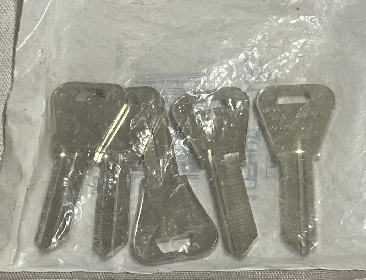 5x Ilco 1054WB / WR3 Key Blanks Falcon Nickel Plated 5 Pin