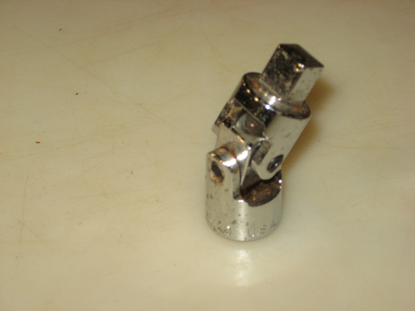 NEW 3/8" DRIVE UNIVERSAL JOINT, SWIVEL POLISHED CHROME, USA, EASCO 721712