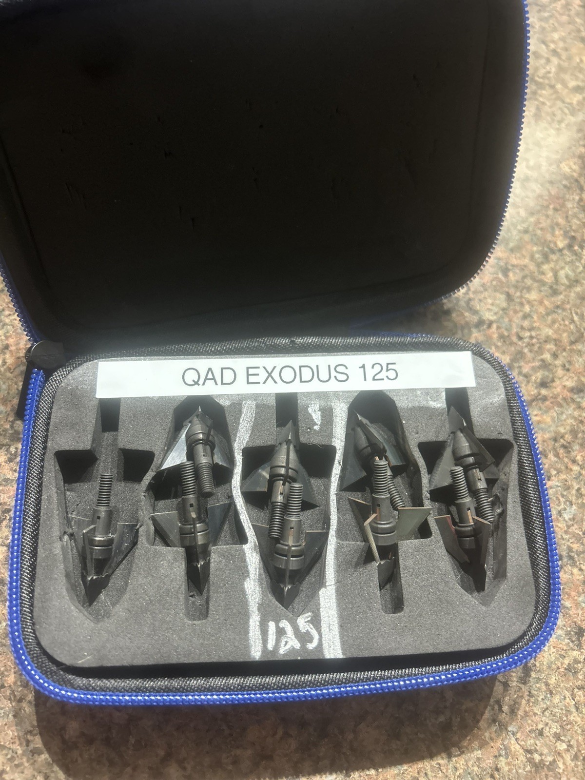 9 QAD Exodous 125 grn Full  Broadheads In Case.