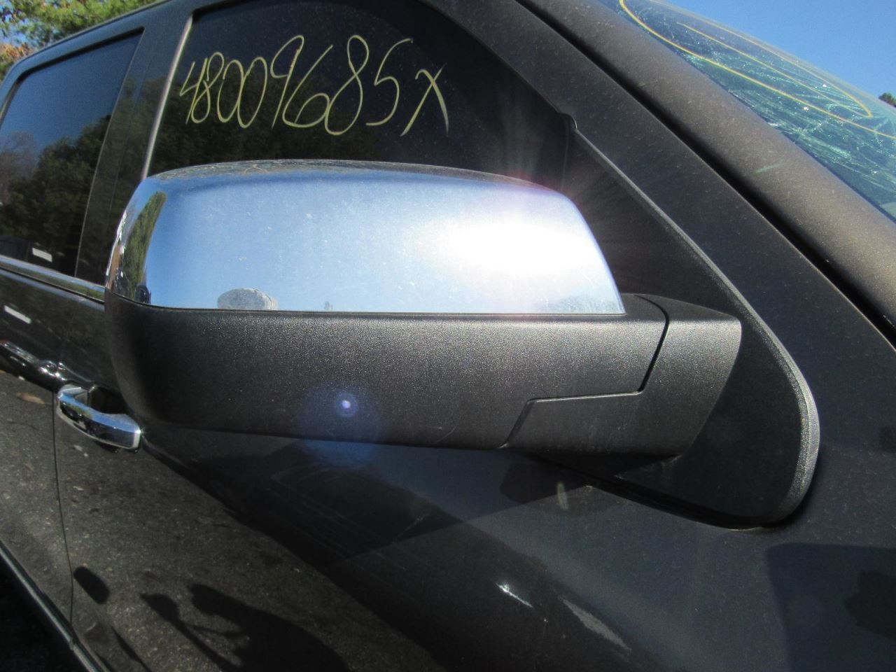 SIERRA150 2015 Glove Box 1035559