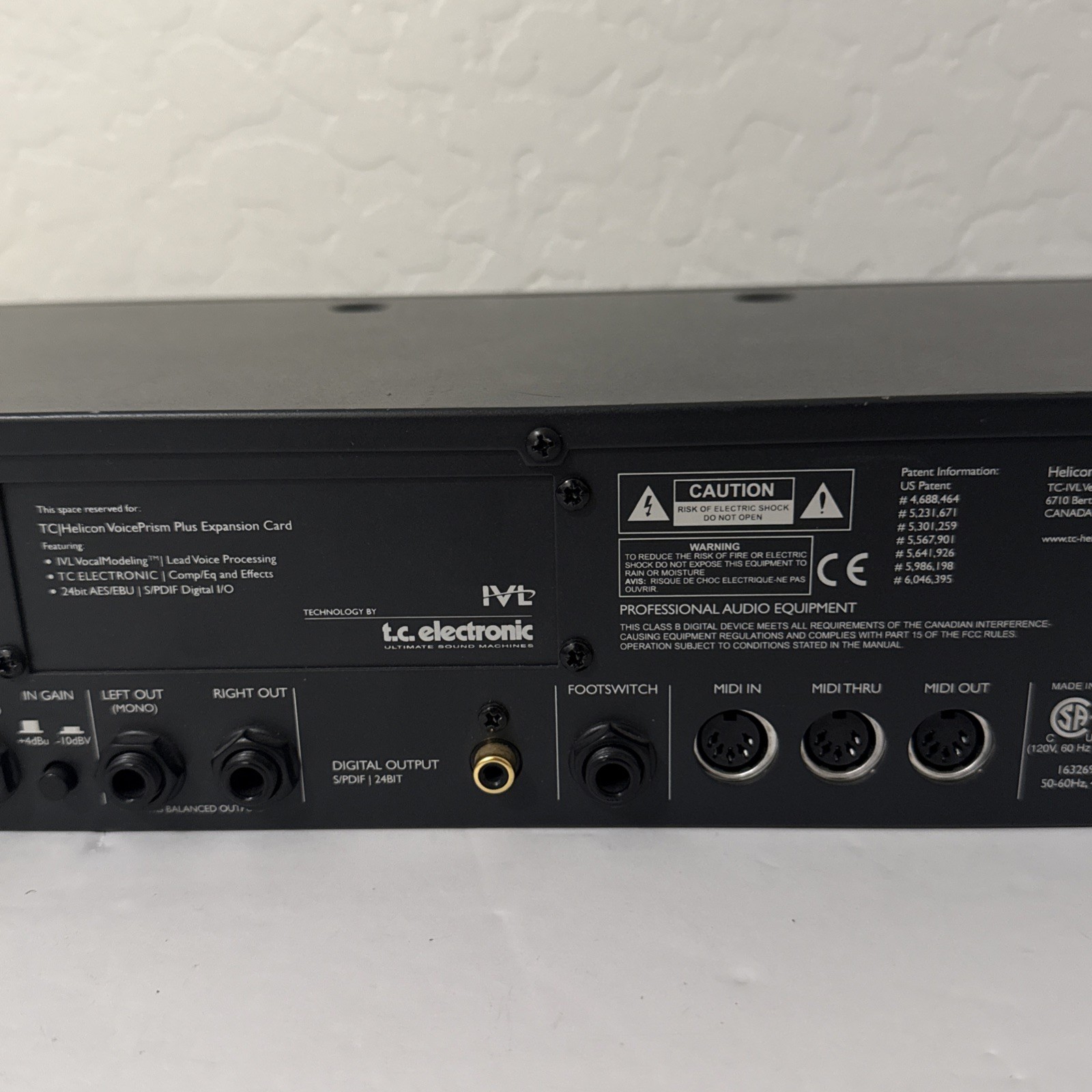 TC Helicon Voice Prism Plus Vocal Processor