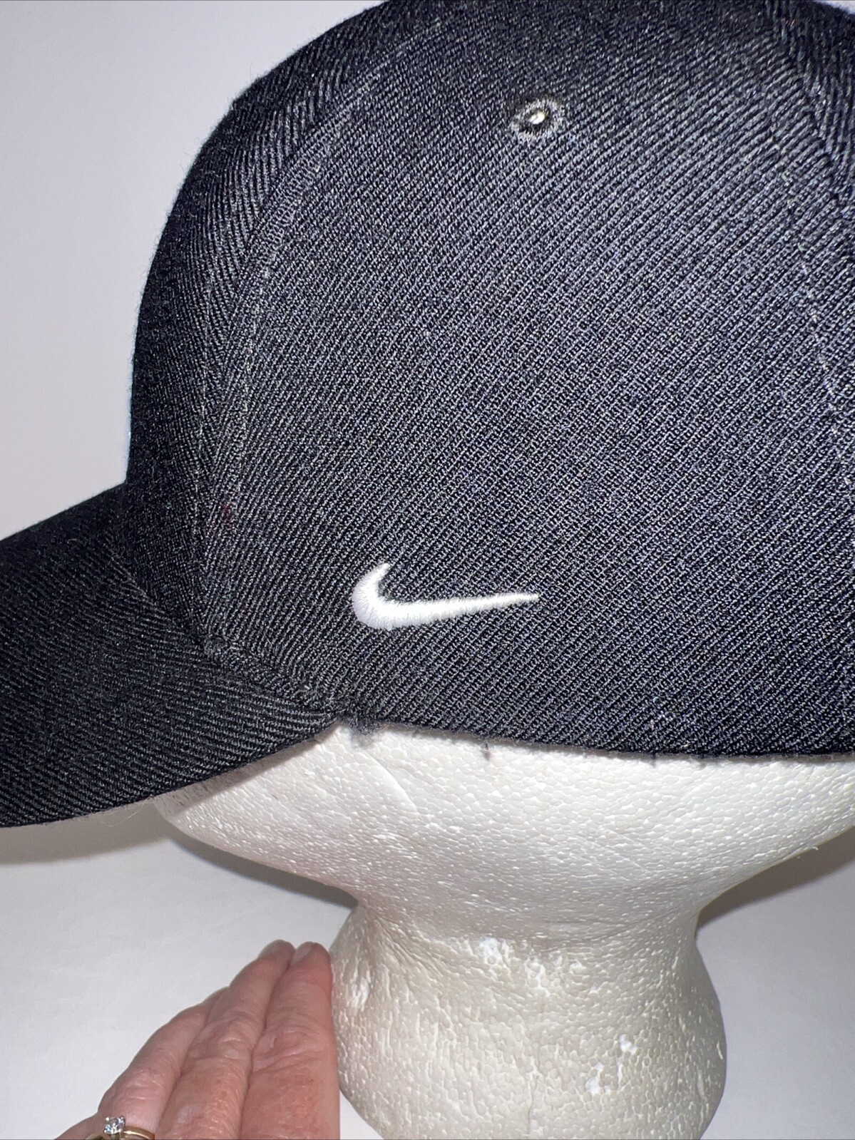 Chicago White Sox Wool Black Hat Cap MLB Gen Merchandise Hook Loop Team Nike