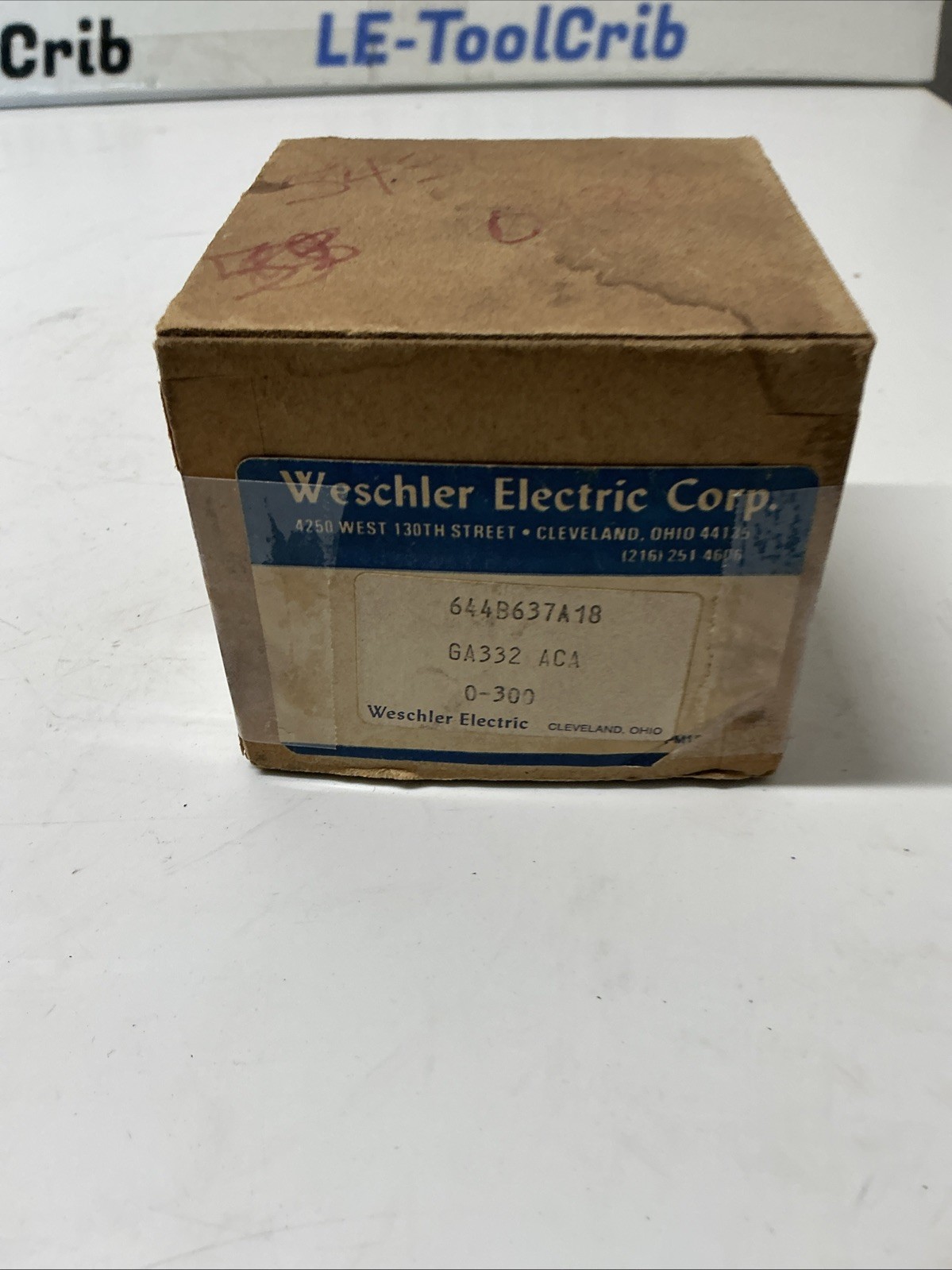 Weschler Electric 644B637A18 0-300 AC Amp Panel Meter. AC-377