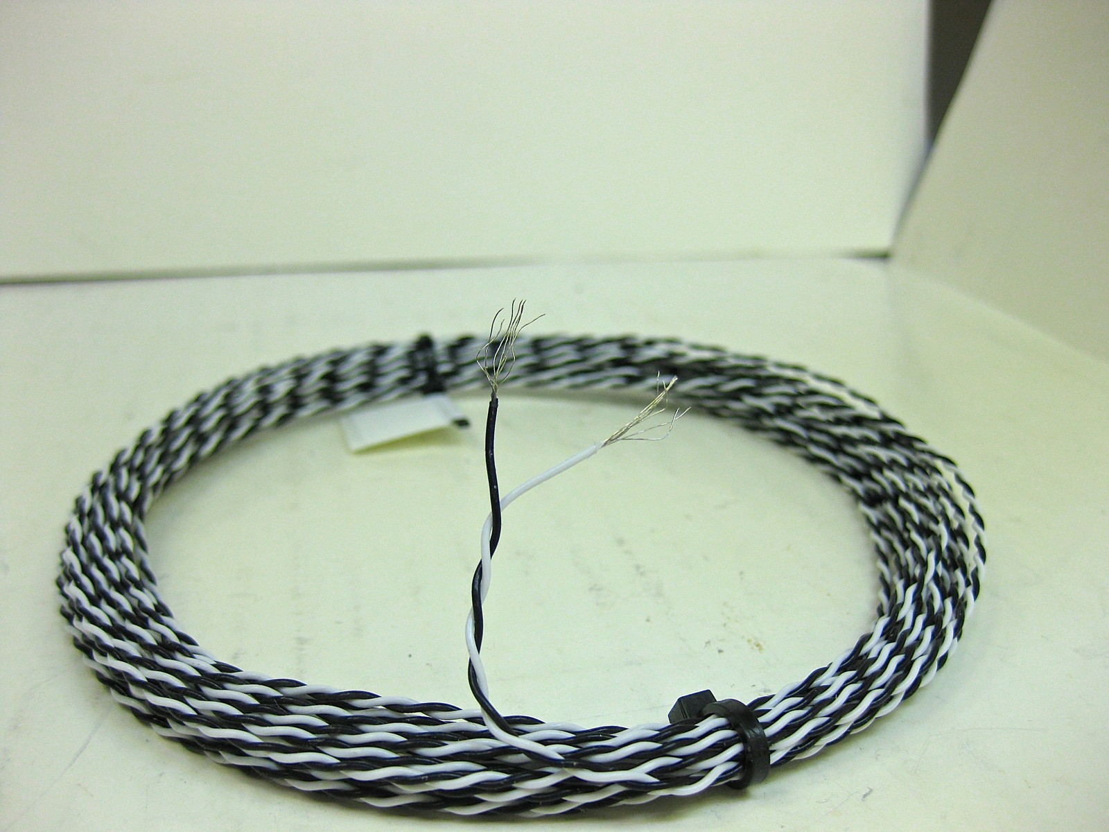 25 feet 28 AWG PTFE Wire stranded twisted pair Nickel Plated Lightsaber Wire