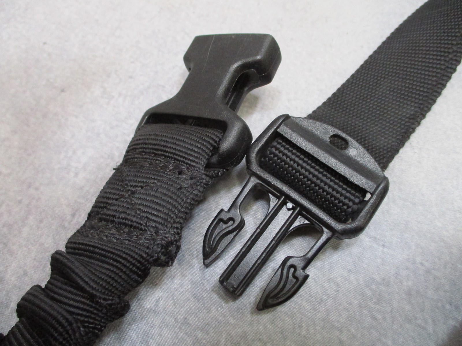 US Made Tactical Bungee One Point Sling W/ Wire Hook Black GWOT Era