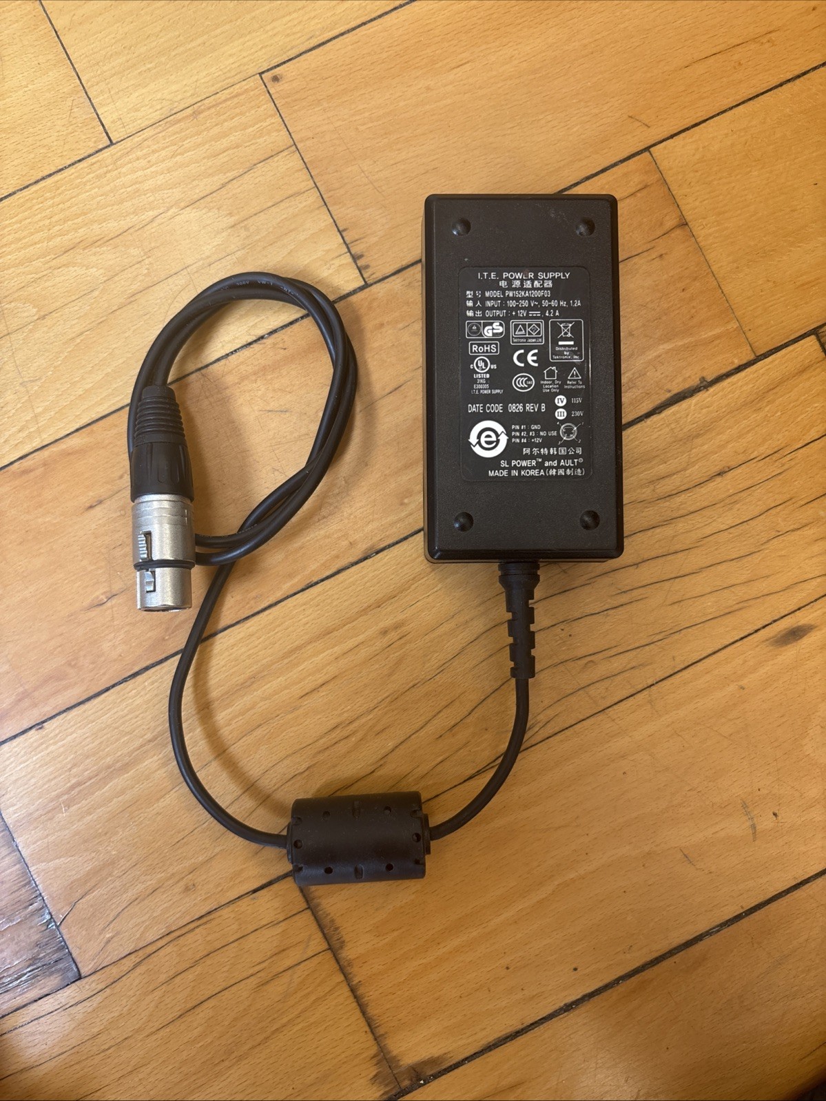 ITE Power Supply PW152KA1200F03  100-250V  50/60Hz  In / 12VDC 4.2 Out 4 Pin XLR