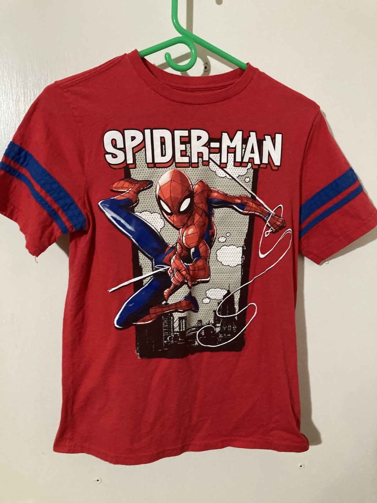 Marvel Spiderman Graphic Youth XL (14-16) Red T-Shirt