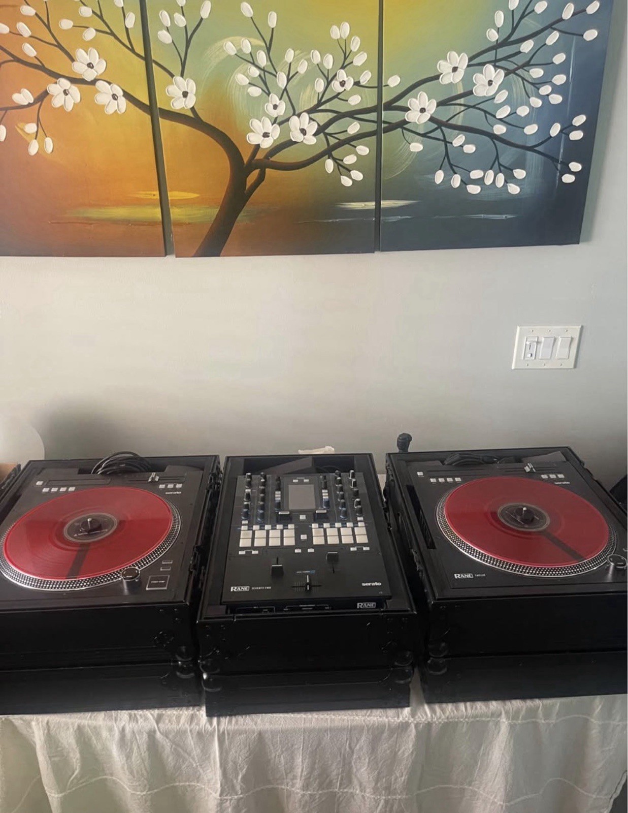 RANE Twelve DJ Setup Including 72 Mixer (2x Turntables)