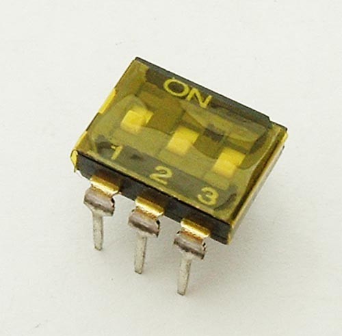 KT03RTH CIT RELAY AND SWITCH 3 POSITION LOW PROFILE DIP SWITCHES
