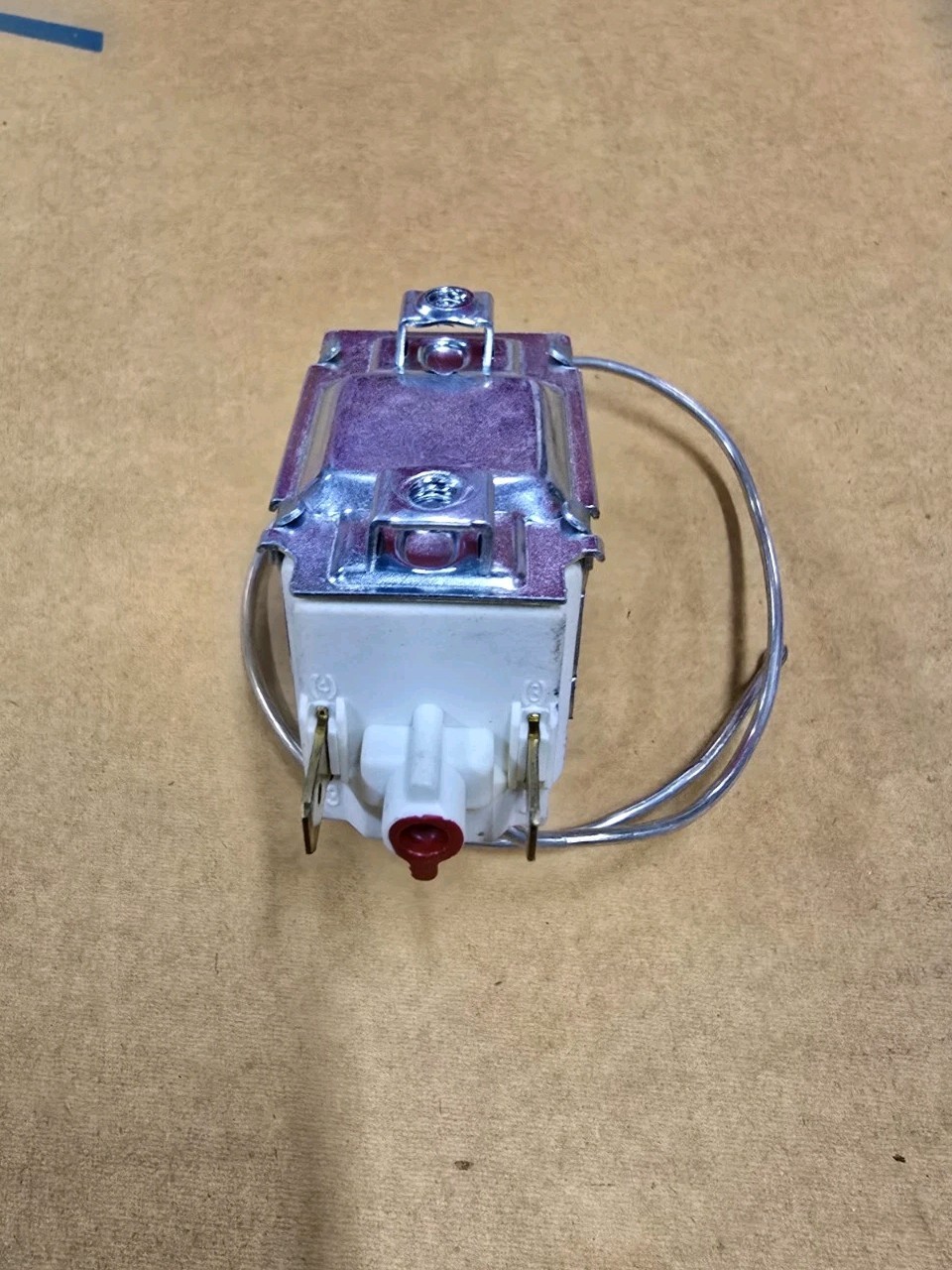 Carrier HH21UB001 Vapor Filled Temperature Switch