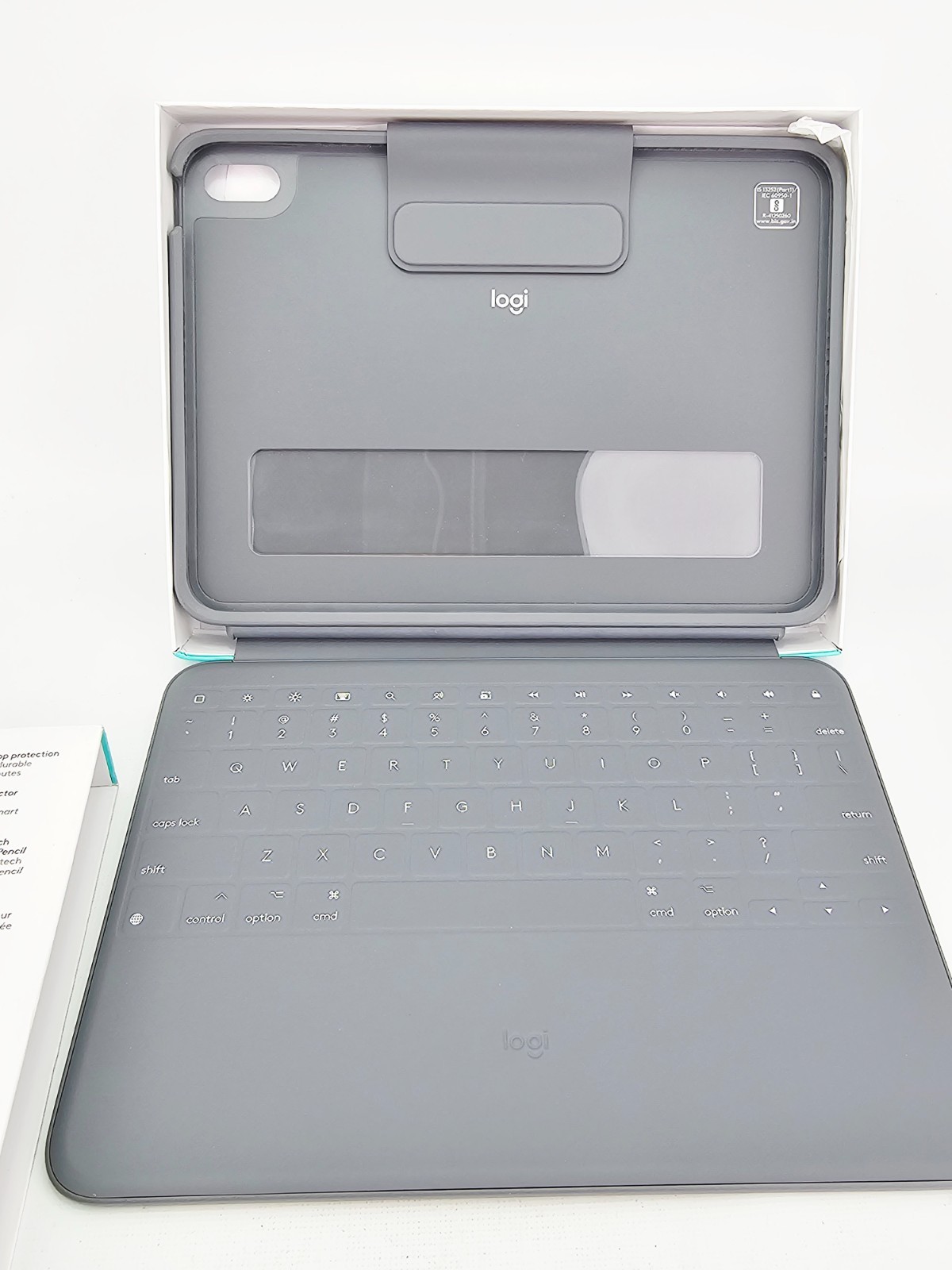 Logitech Rugged Folio iPad 10th Generation Protective Keyboard Case Graphite