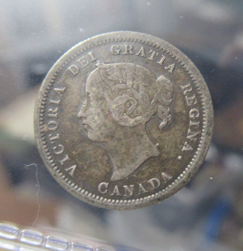 1870 Canada 5 Cents Silver Coin, Queen Victoria, Wide rim