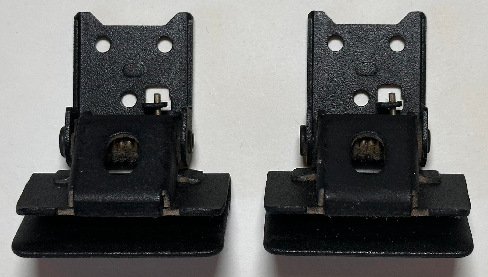 Harmon Kardon T55C turntable OEM dust cover hinges - Free U.S. Shipping