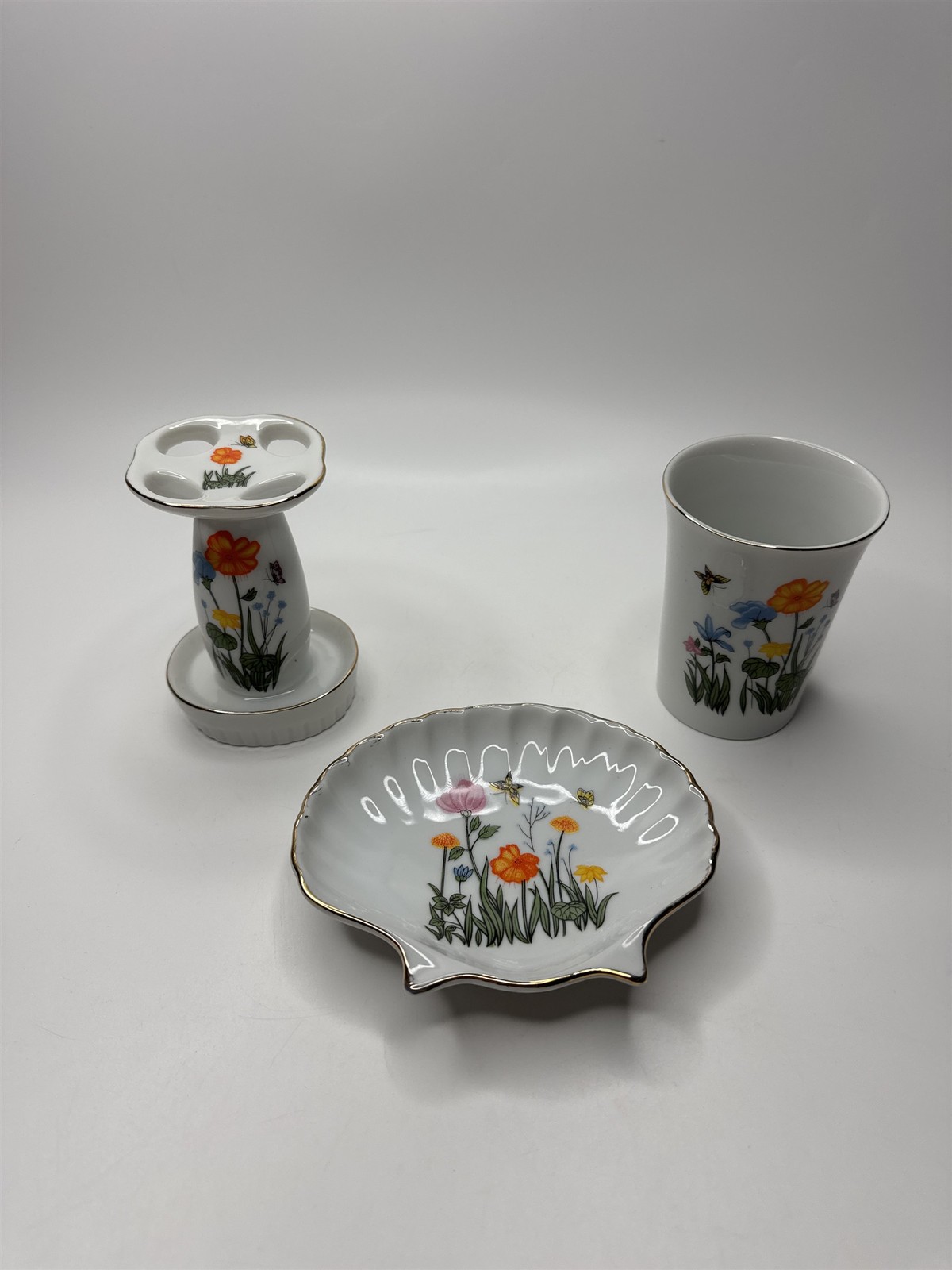 Vintage Japan 3pc Bathroom Set Flowers Butterflies Porcelain Shell Cottage Core