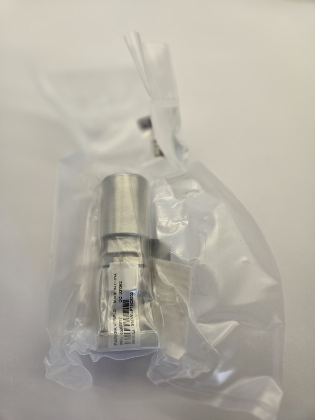 Parker Veriflo Manifold Mount High Purity Valve 45800877 SM930LP1NCS202 3 Port