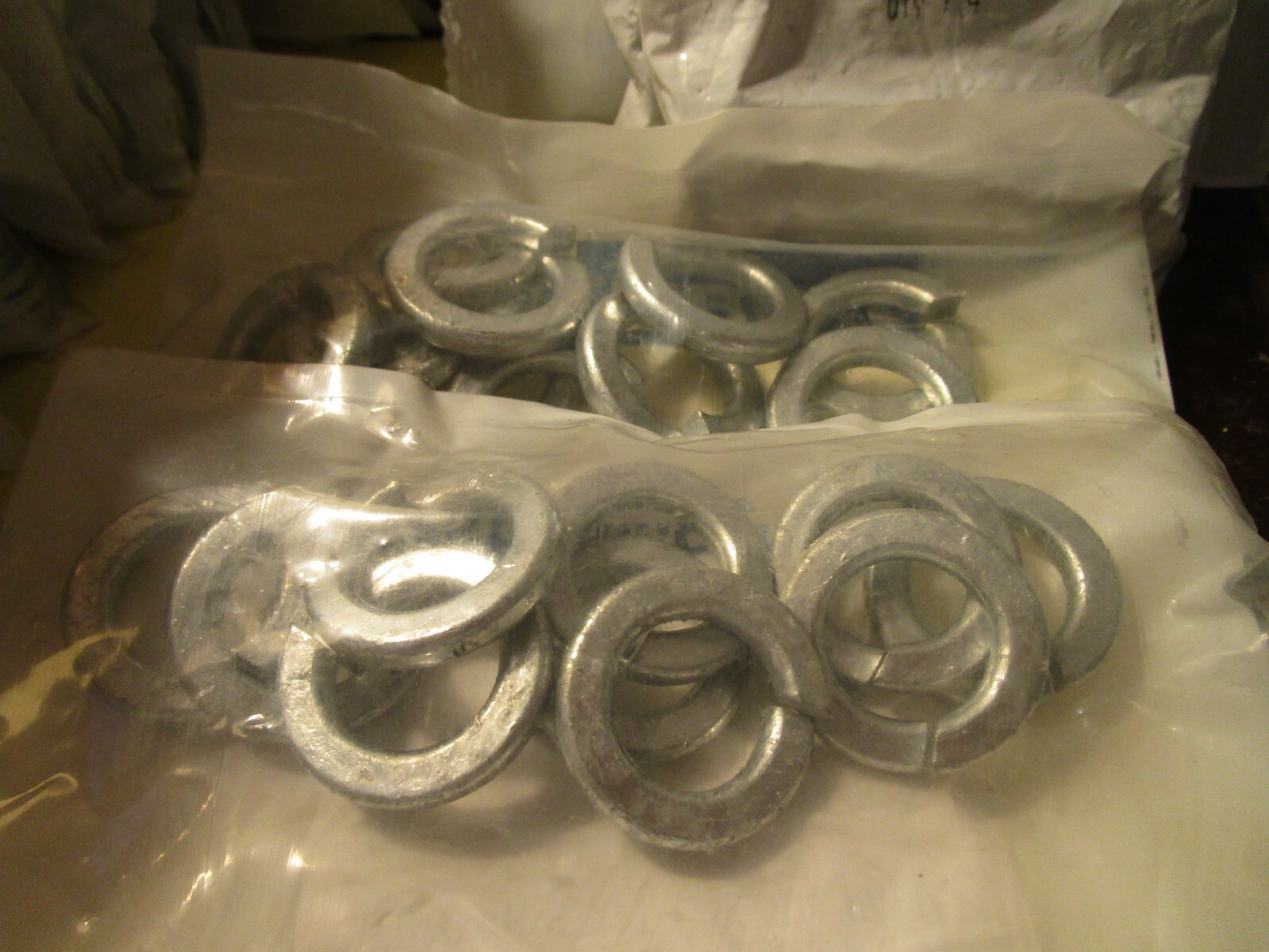 3/4" Hot Dipped Galvanized Finish Medium Split Lock Washer QTY 20