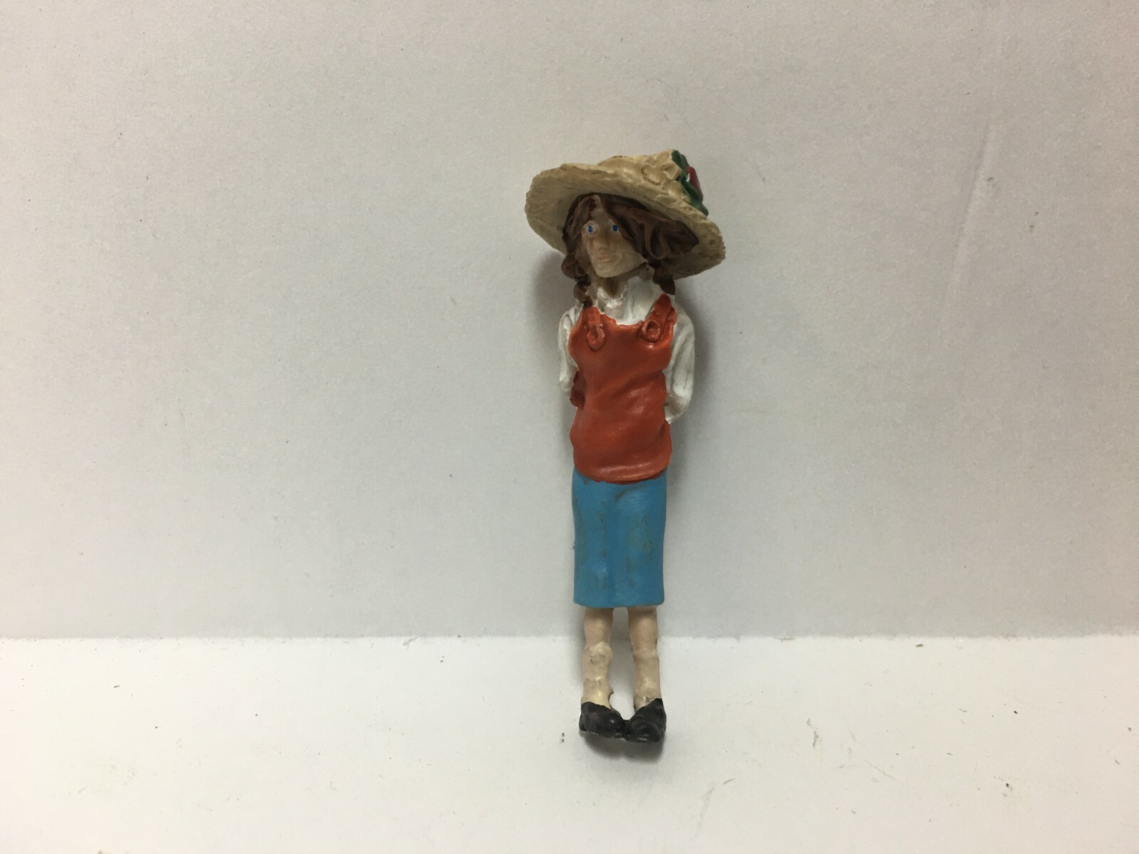 Just Plain Folk # 1058 G Scale Train Figure* Girl w/ doll behind back  *NEW