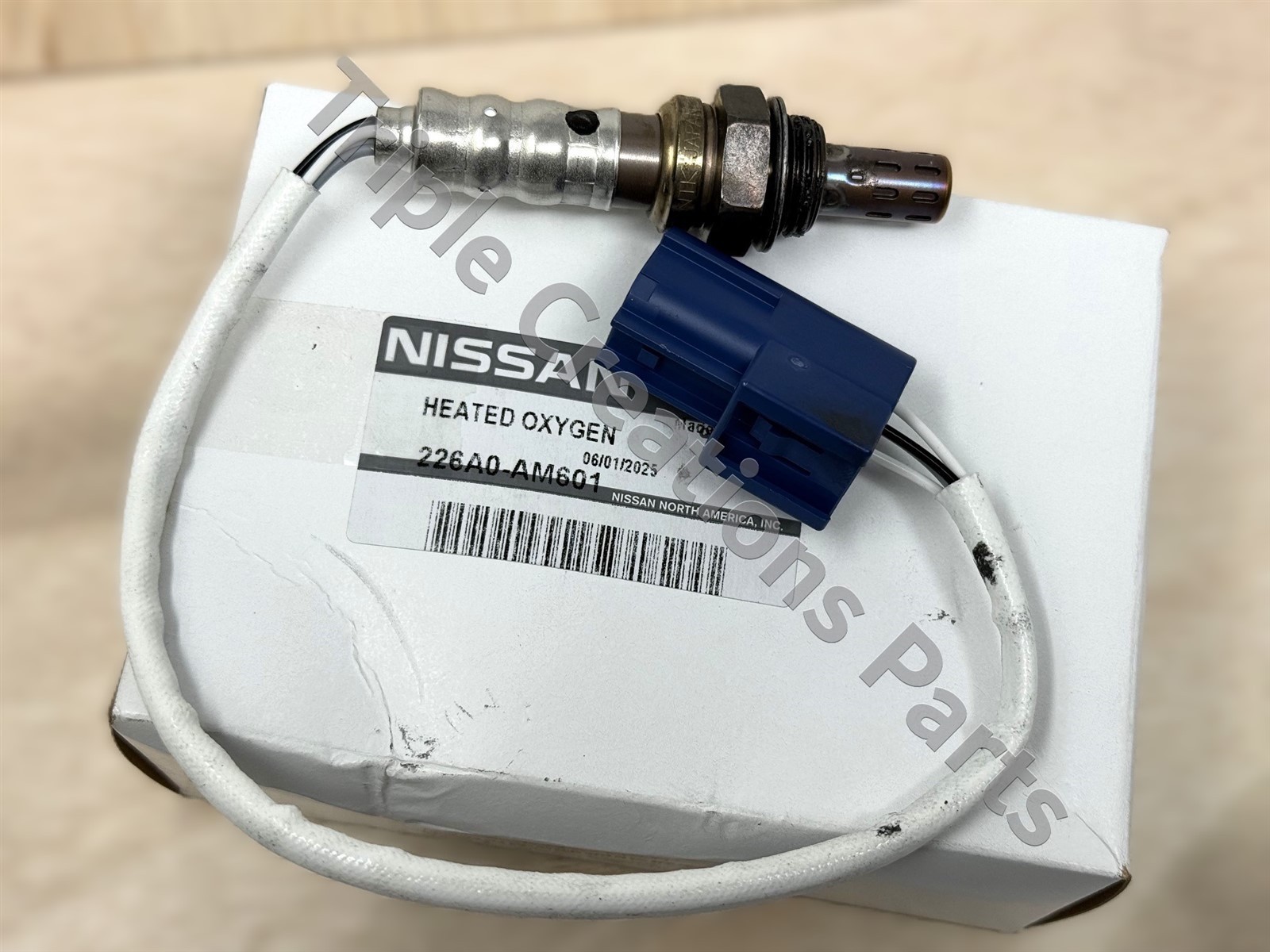Genuine Nissan 226A0-AM601 Heated Oxygen O2 Sensor 226A0AM601 OEM