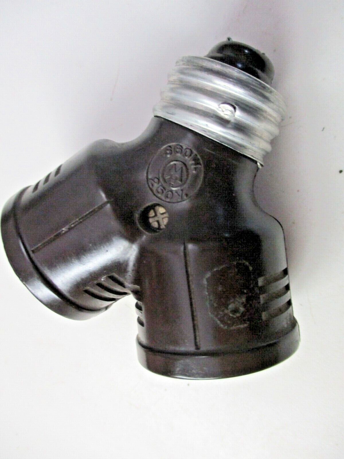 M Ribbed Brown Bakelite Light Bulb Dual Socket Medium Base Adapter MCM Vintage