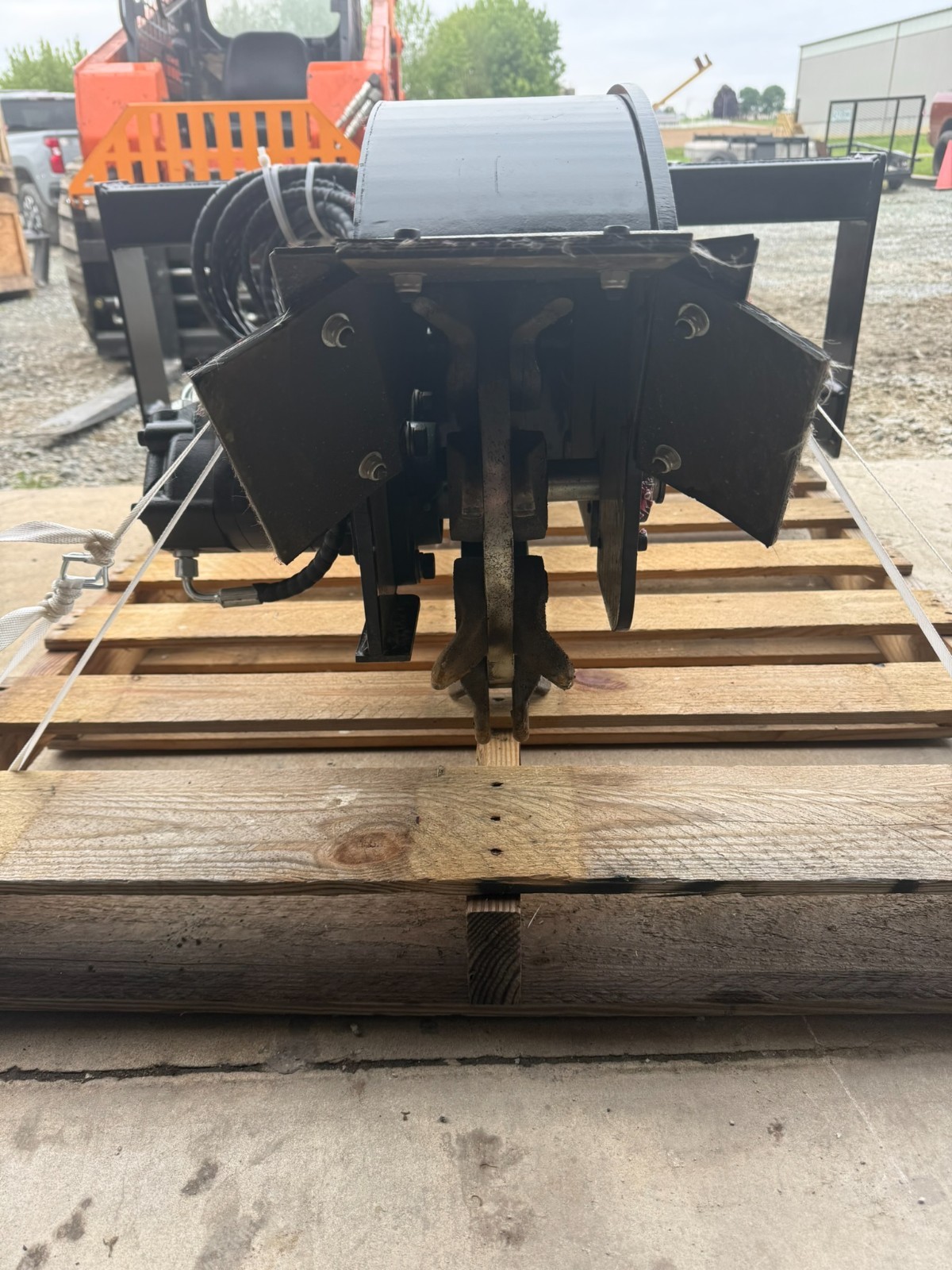 NEW-Skid Steer Hydraulic Stump Grinder Attachment – Quick Attach (NOT Mini)