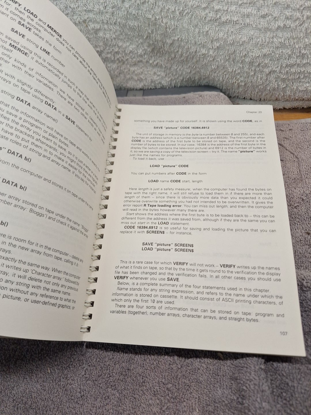 Sinclair ZX Spectrum Basic Programming Manual 1982 Third Edition Wicks