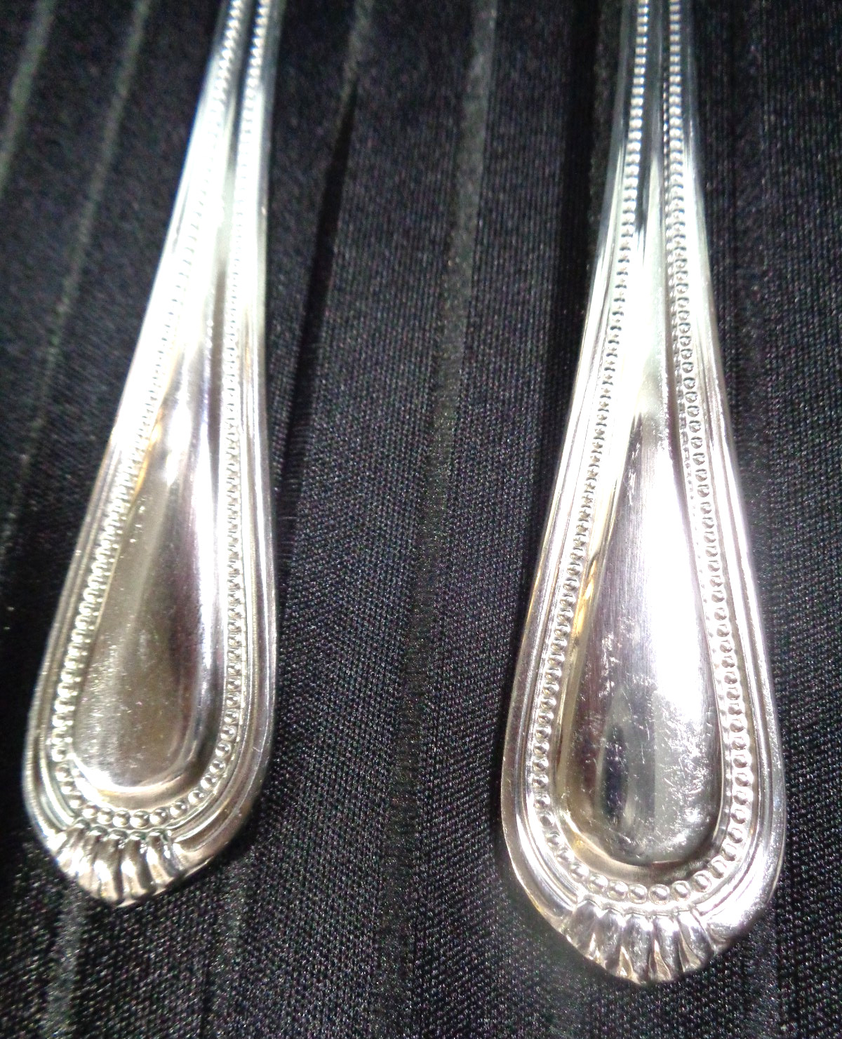 Oneida Countess Stainless Steel Flatware Serving Fork & Spoon Beaded USED