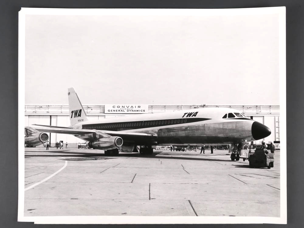 VTG. AIRCRAFT AIRPLANE AVIATION PHOTO - TWA FIRST CONVAIR 880 1959