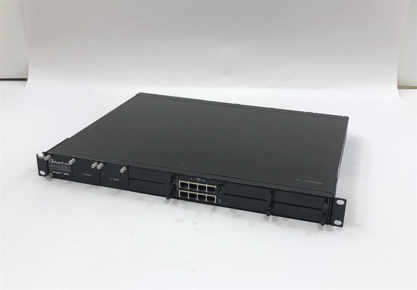 AudioCodes Mediant 4000 SBC GTPM00668 M4KB/BASE/AC Session Border Controller
