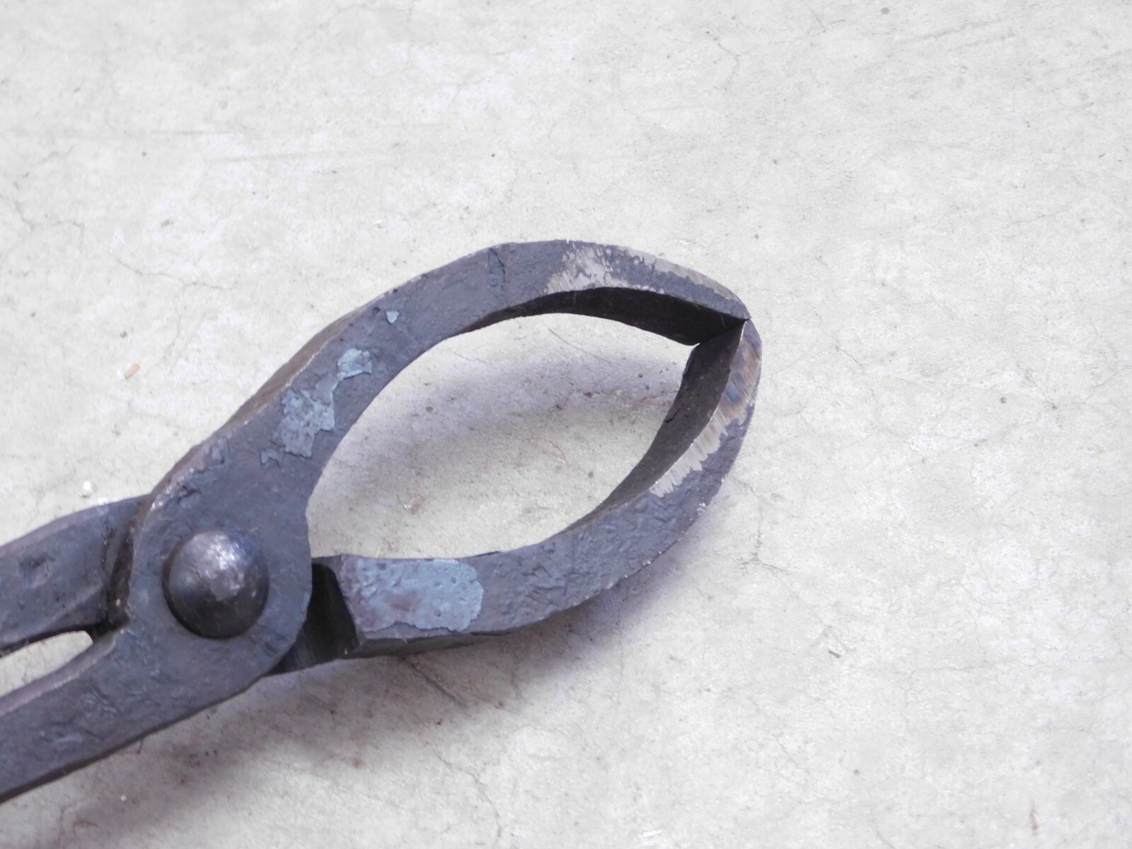 Vintage Blacksmith Foundry Metal Working #7 NIPPER TONGS CYLINDER (OVER 2FT)  SI
