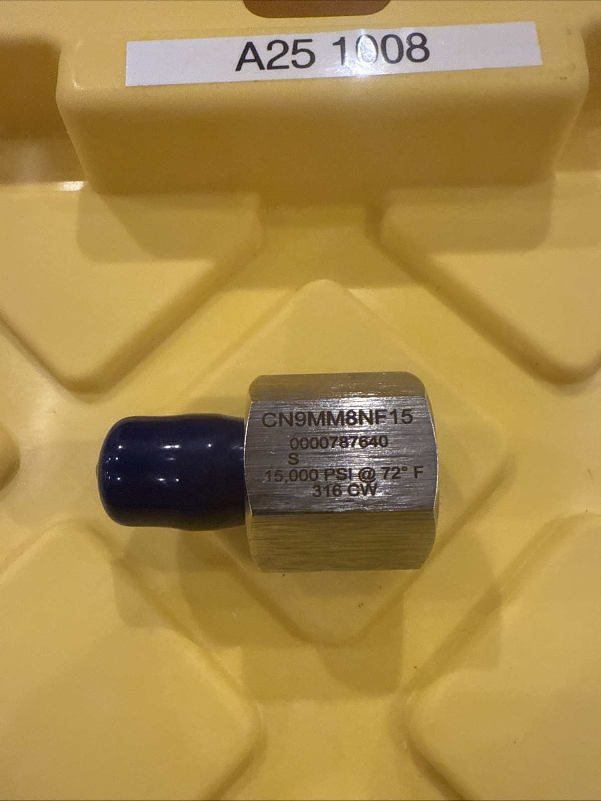 Swagelok CN9MM8NF15 316 SS IPT  9/16 in. Male Type M Hose Adapter x1/2" 15000PSI