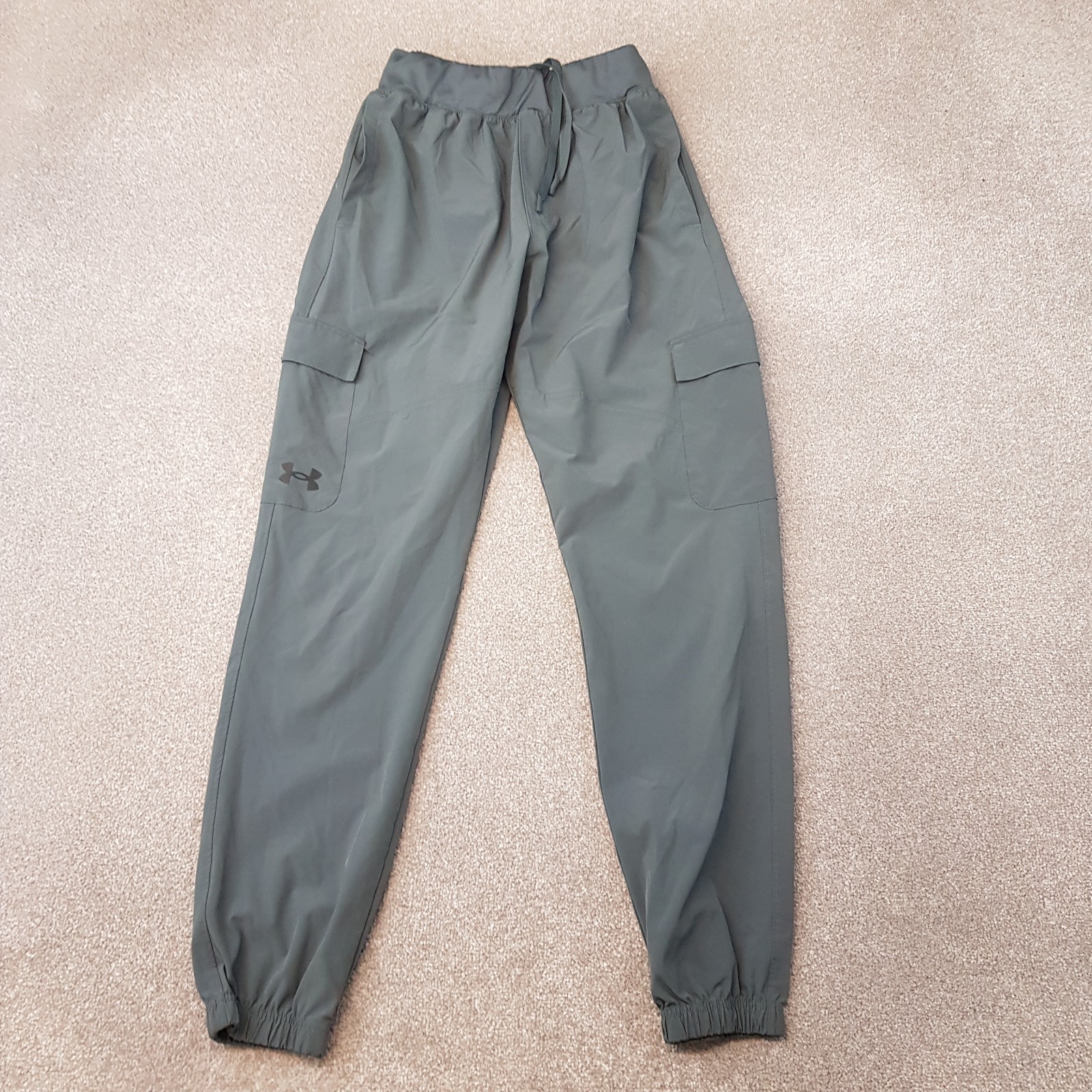 Under Armour Mens Tracksuit Bottoms Small Grey Cargo Stretch Woven Training Pant