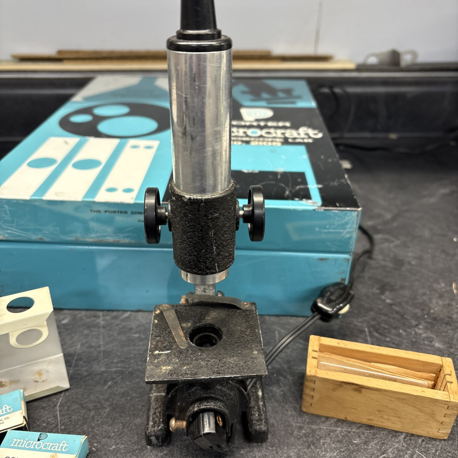 Vintage Porter Science Microcraft Microscope Lab No. 2105, Untested