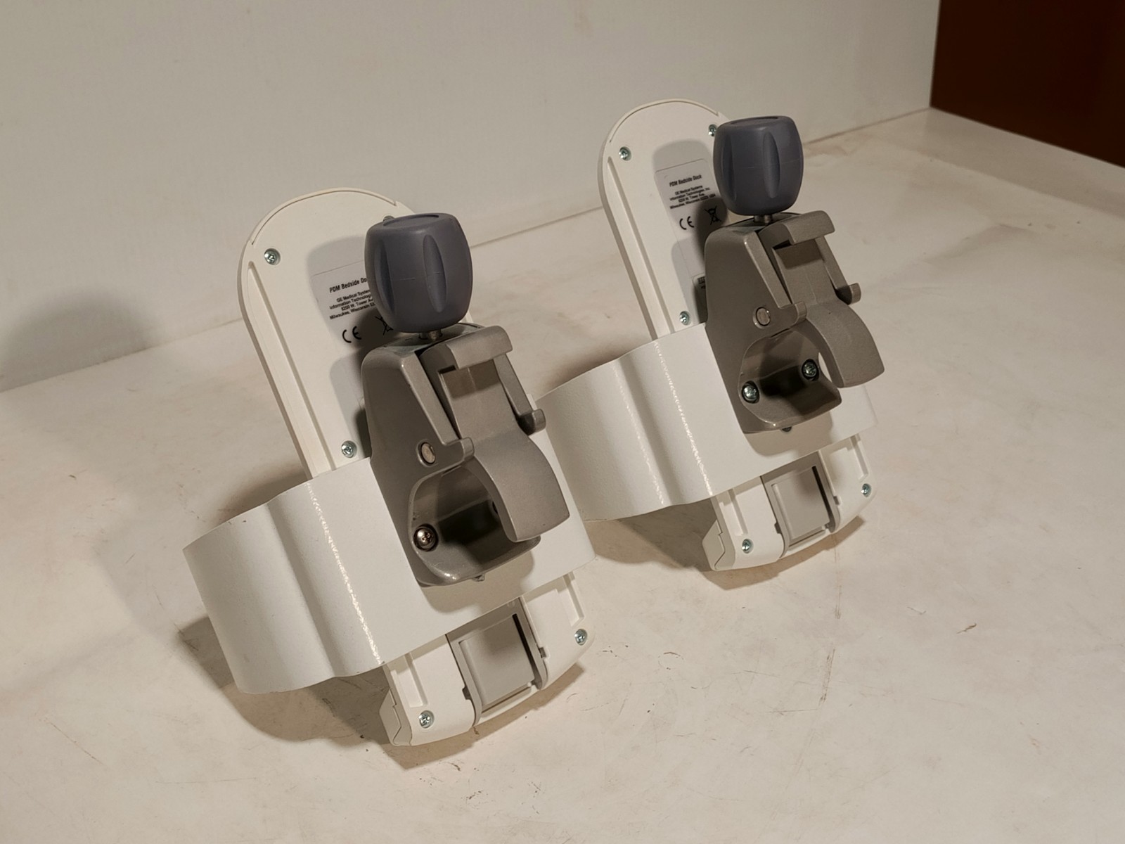 GE Medical Systems PDM Bedside Dock Parameter Detection Module Accessory Clamp