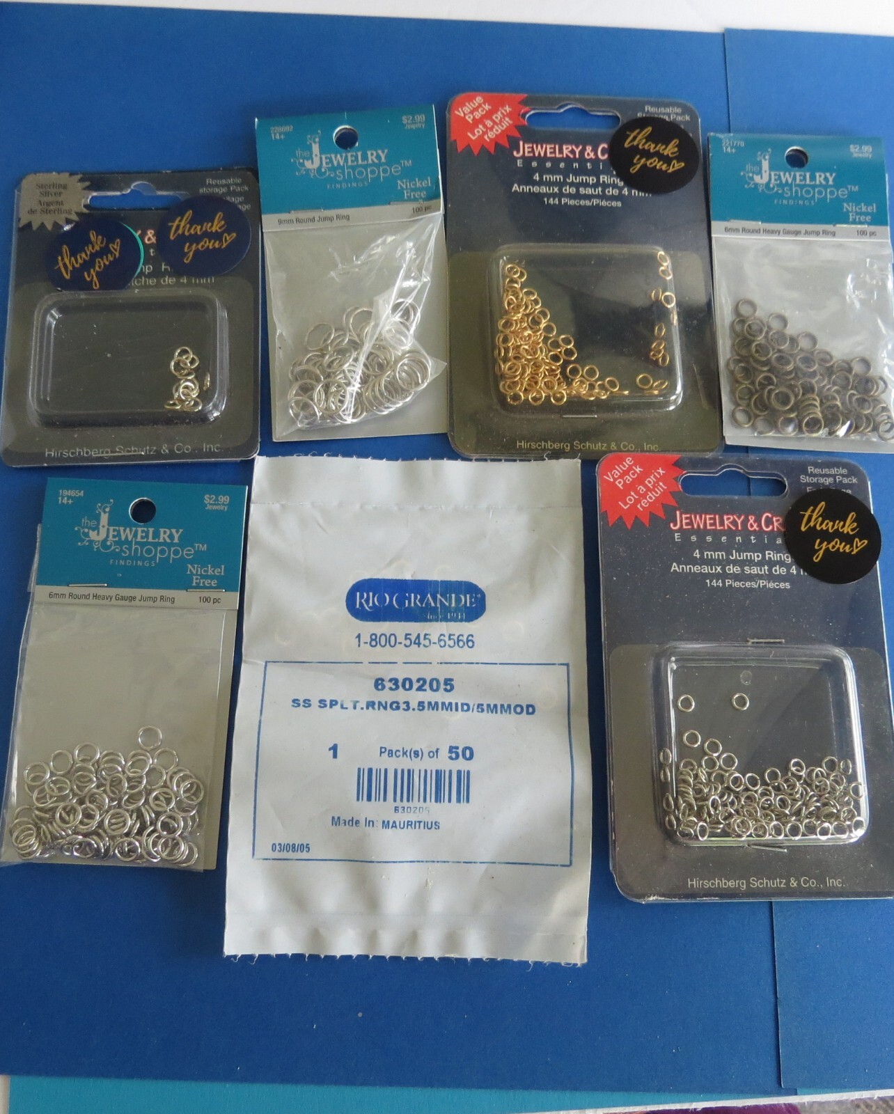 Lot of Jump/Split Rings Over 600 Various size and metals See Photos