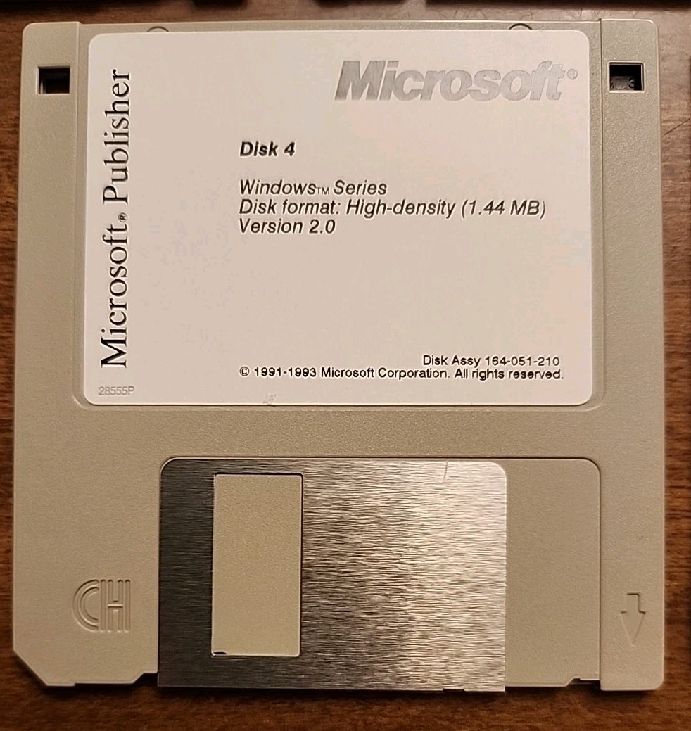 Microsoft Publisher Disk Set 3.5” Floppy Disks 1-5 Windows Version 2.0 Vintage