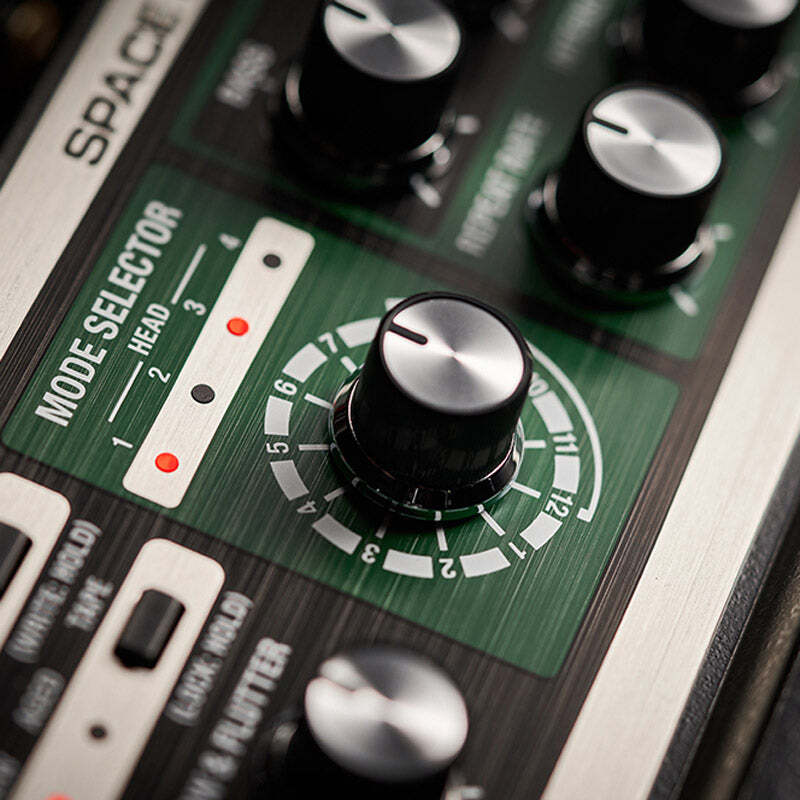 Boss RE-202 Space Echo Delay/Reverb Pedal
