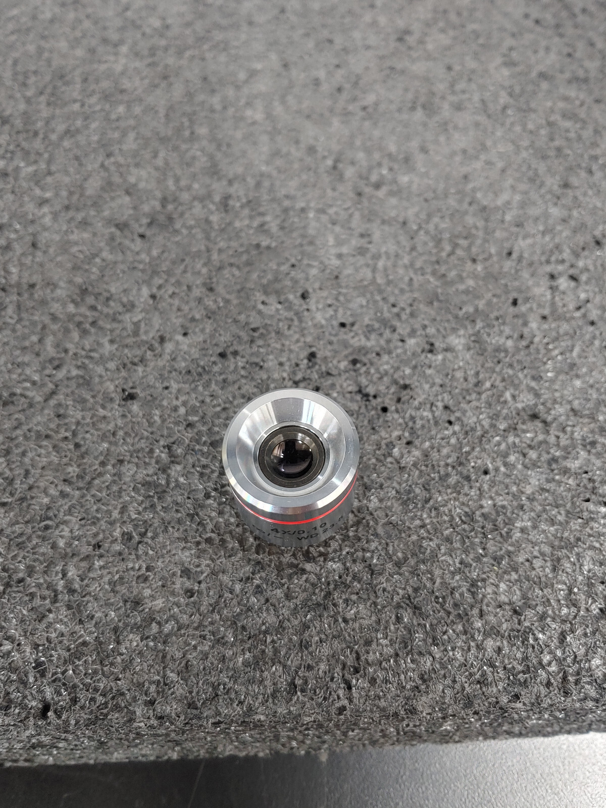 4X/0.10 WD 23.5 Microscope Objective