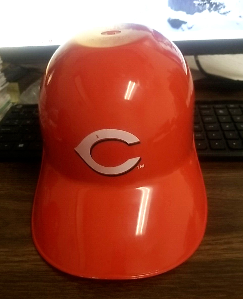 CINCINNATI REDS FULL SIZE PLASTIC BASEBALL SOUVENIR TEAM 11" HELMET/USA MADE