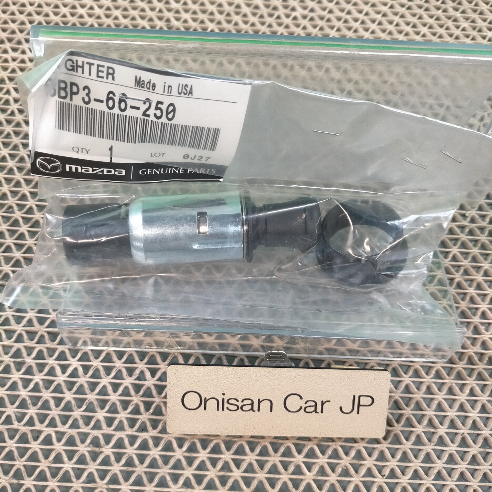 MAZDA / OEM /MAZDA Cigarette Lighter & Socket BBP3-66-250 for CX-5 KE 13-16