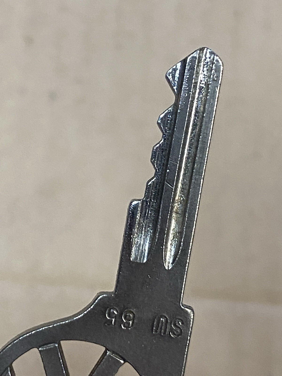 VW Key. HUF SU65