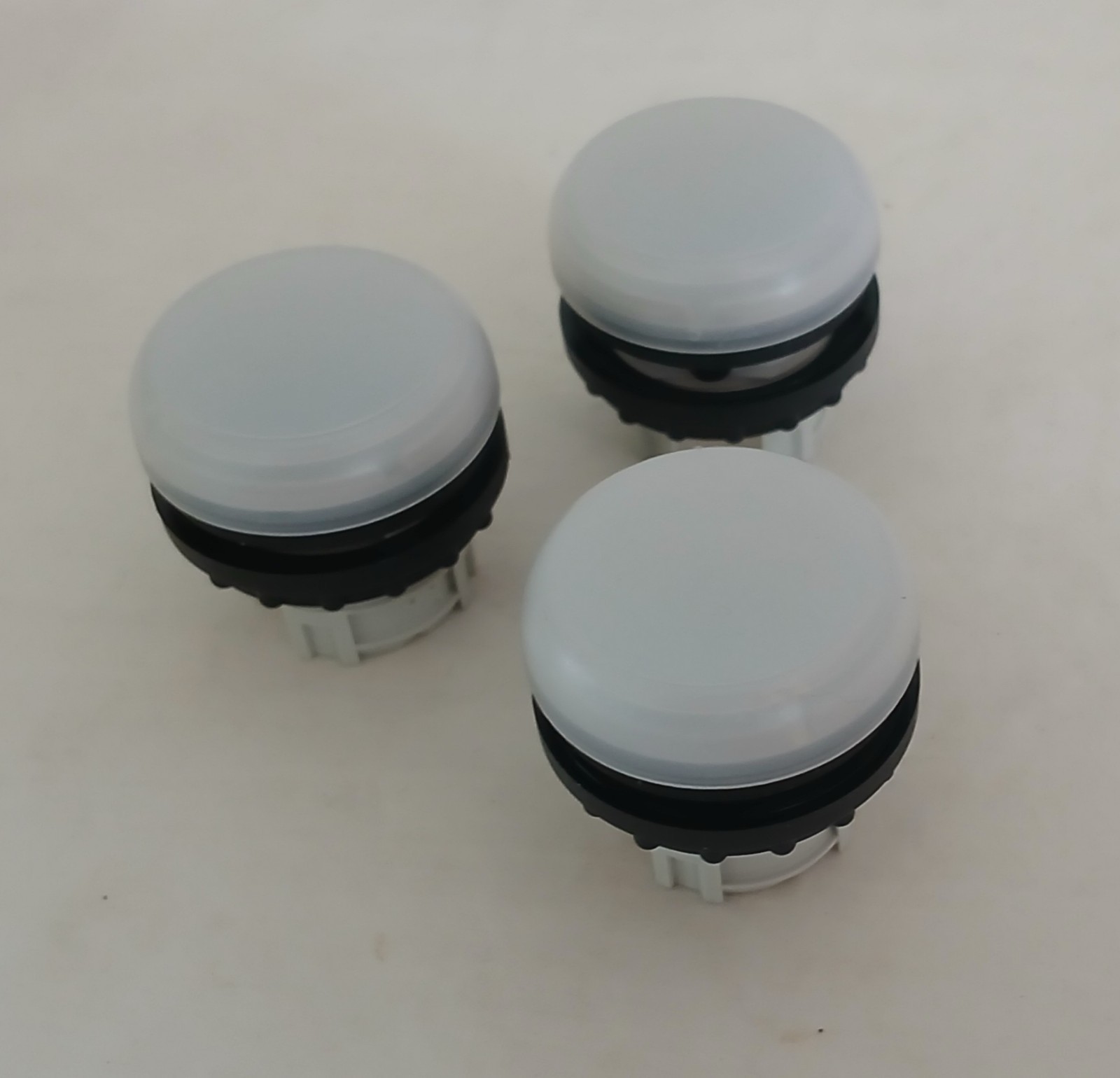 Eaton Moeller M22-L-W Indicator Light White (Box of 10) NEW. Free Shipping