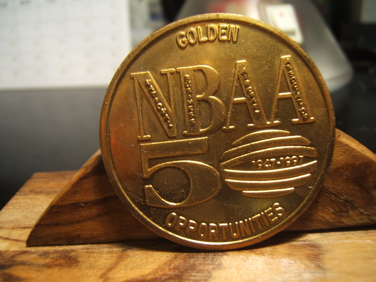 NBAA (NATIONAL BUSINESS AIRCRAFT ASSOCIATION) 50 Year Medal 1947-1997 Bronze