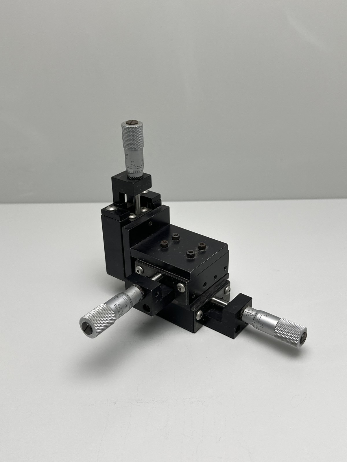 XYZ Linear Positioning Stage