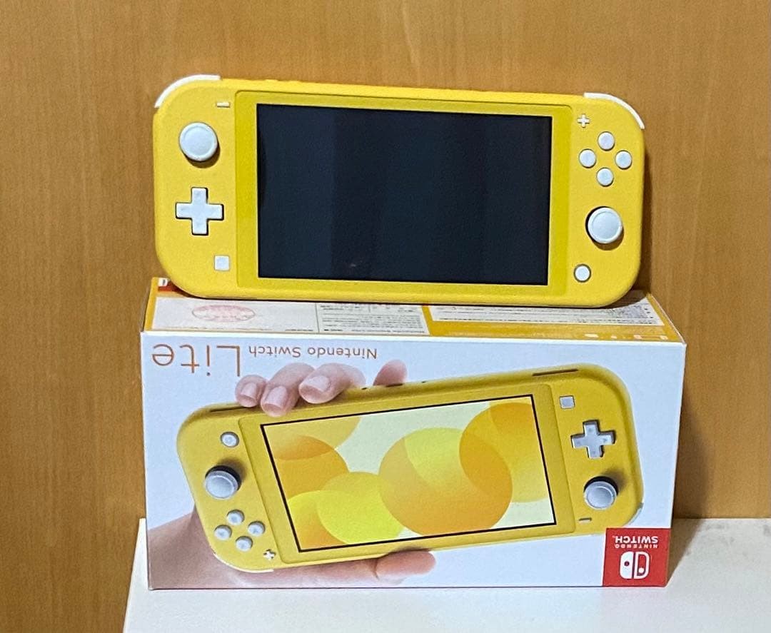 NINTENDO SWITCH LITE