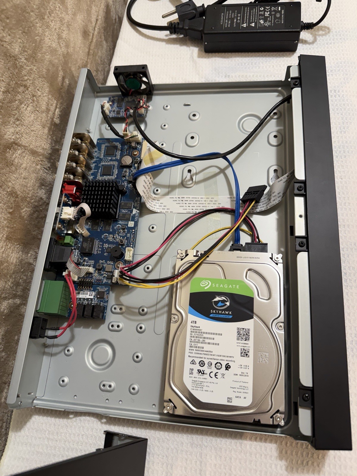 IC Realtime HDVR-MX0808-1U4K-AI1 Seagate 4TB
