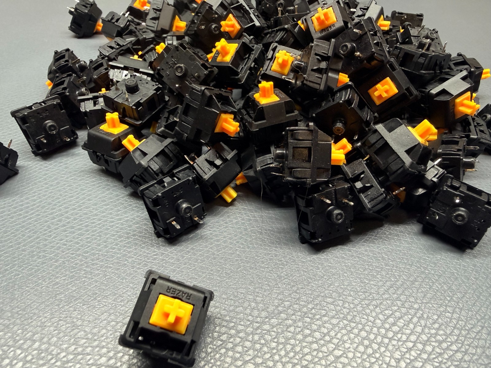 109x Replacement Switches for Razer Keyboard, Razer Orange Switches