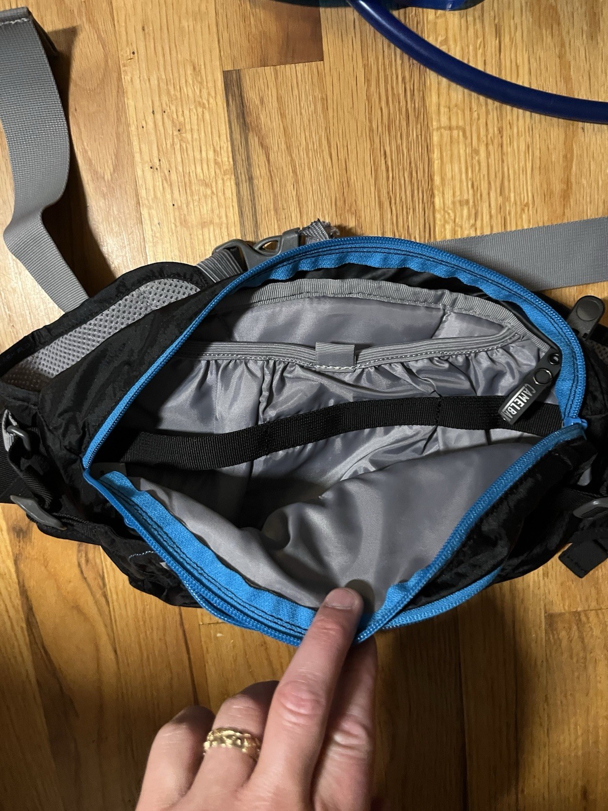 CamelBak Hydration Waistpack Flash Flo LR 1.5L, W/ Bladder -