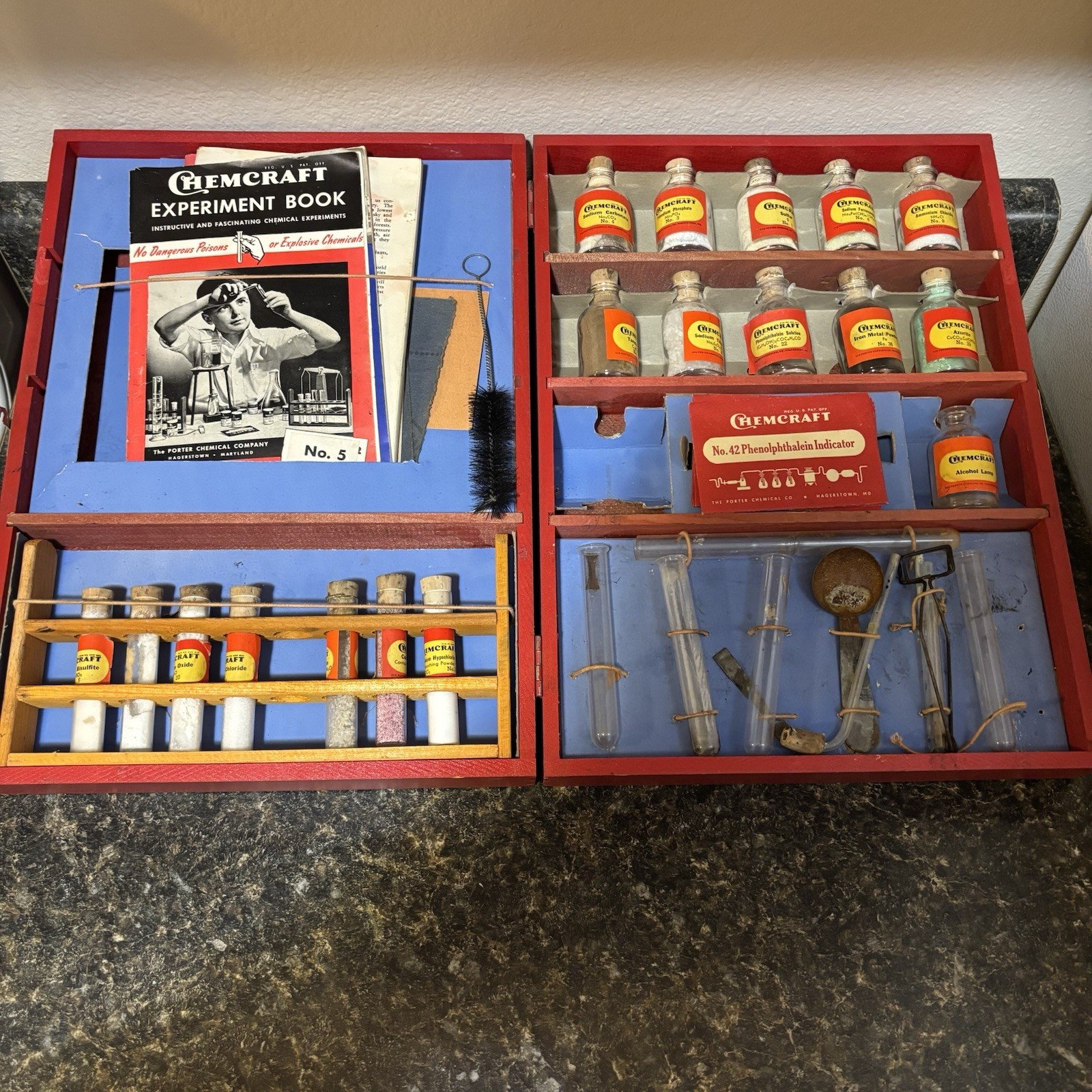 Vintage Porter Chemical Co ChemCraft Chemistry no 5 senior Outfit Wood Box