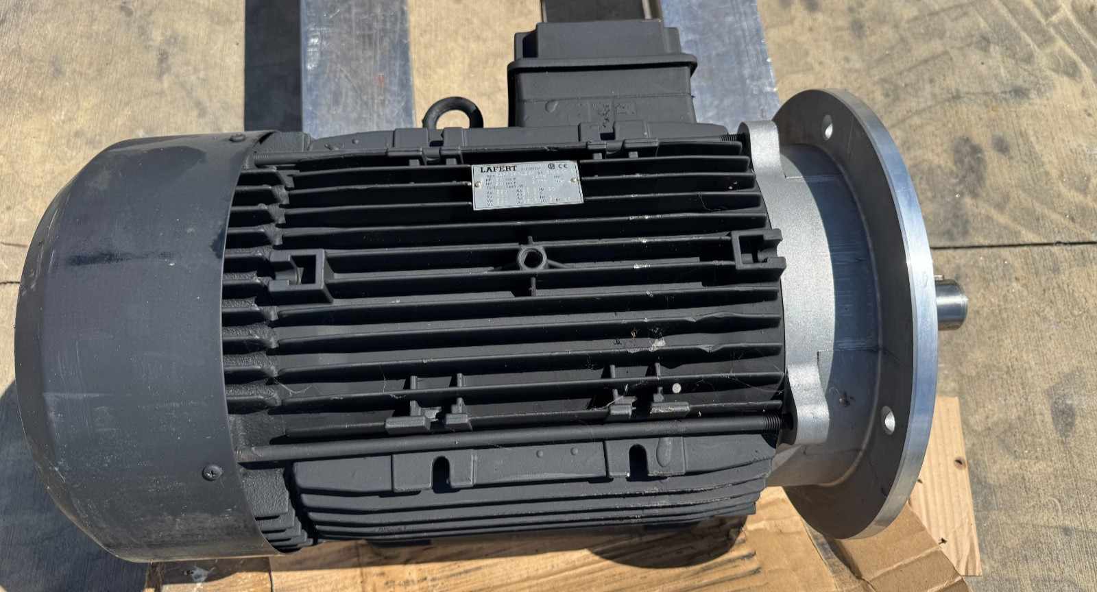 NEW LAFERT 20HP 1770RPM ELECTRIC TEFC MOTOR 220/460V. AAMH160LZA4